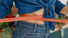 Como eliminar o excesso de gordura na cintura: um treino simples de 10 minutos