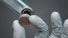 Como limpar a malha da torneira de calcário e incrustações em poucos minutos: método com a tampa de uma garrafa